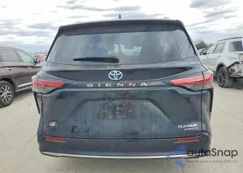 2022 Toyota Sienna Platinum 7-Passenger z USA, uszkodzony, nr VIN 5TDERKEC9NS098668